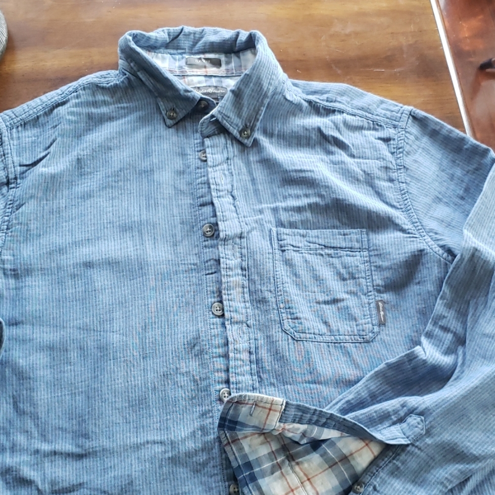 Well tailored reversible shirt